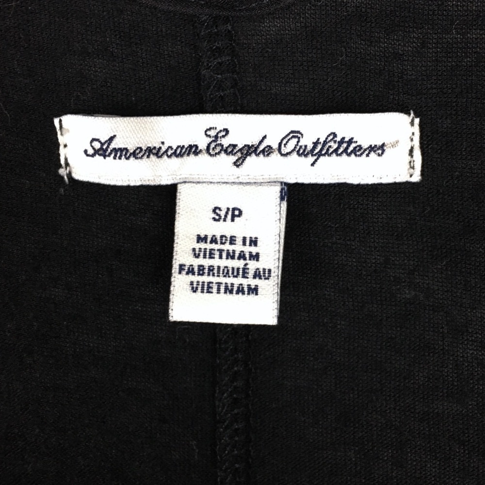 AMERICAN EAGLE Tank Top Henley Button Details Solid Black Minimalist Size Small - Picture 5 of 9